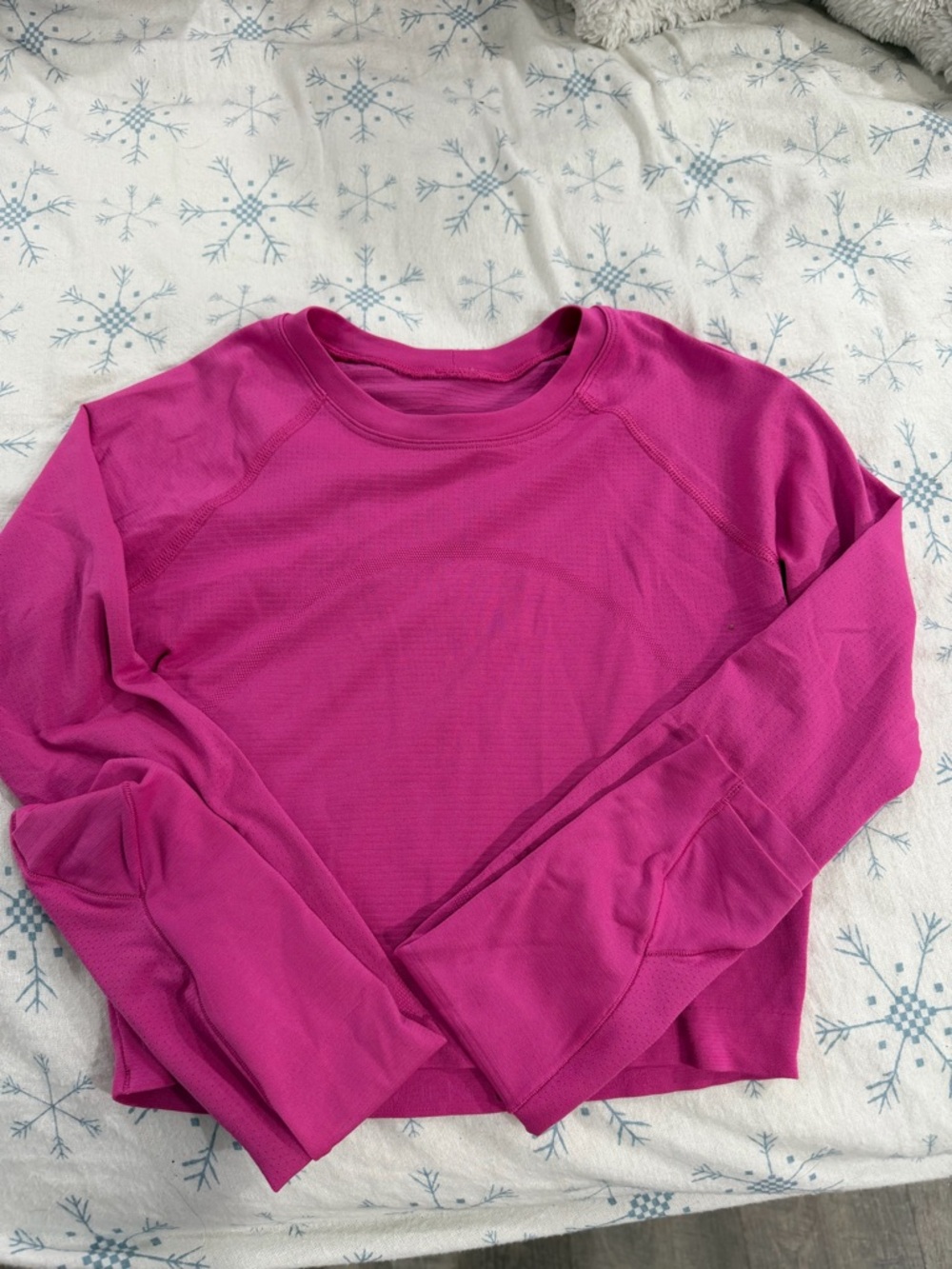 lululemon athletica Long Sleeve Tee in Bright Pink